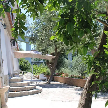 La Casetta Di Vico Equense